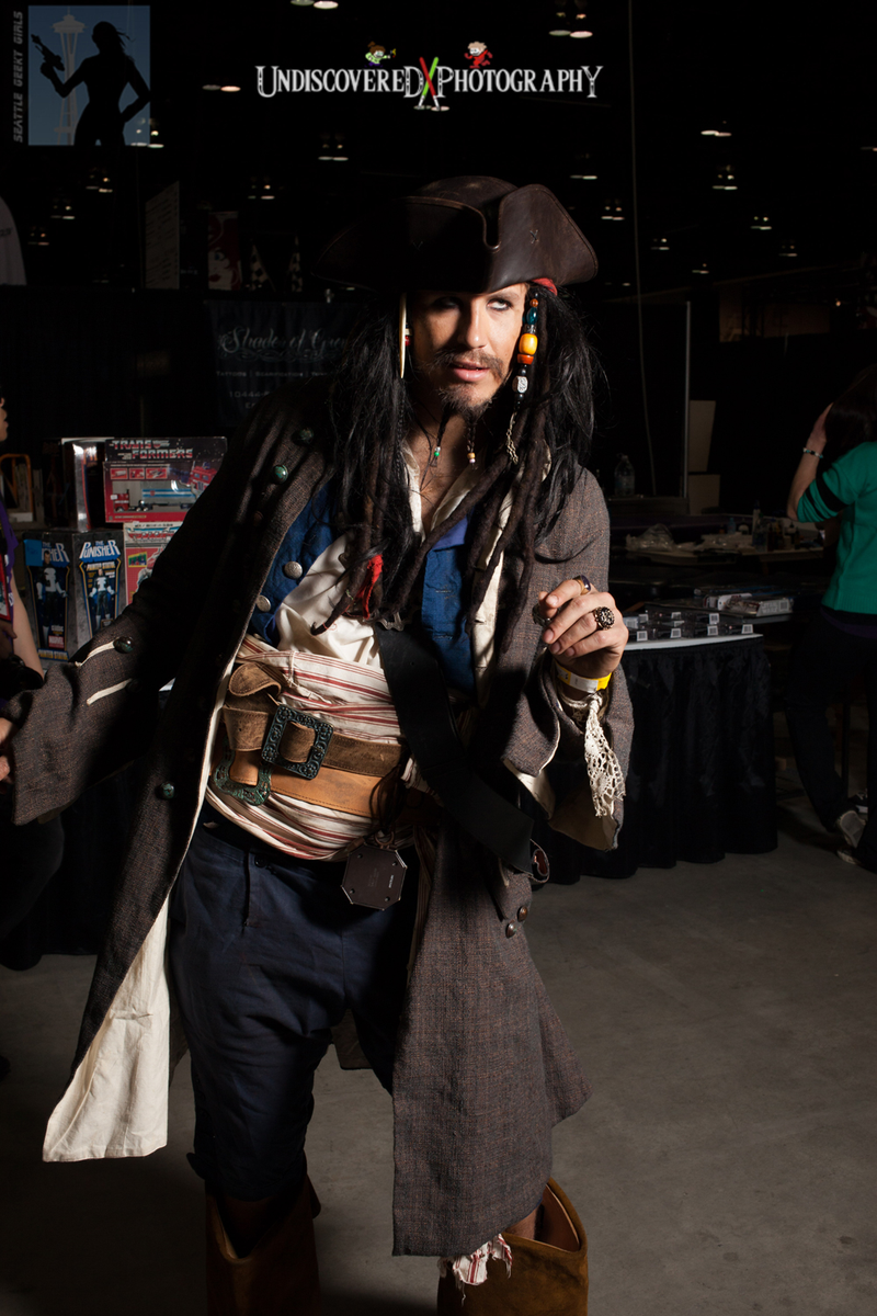 Illustration for article titled Even More Mind-Blowing Cosplay From Calgary Expo 2014!